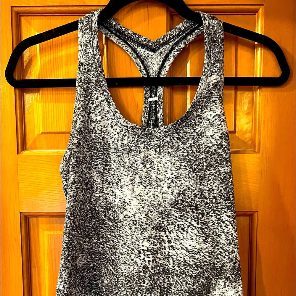 Lululemon Black & Grey Tank size 8